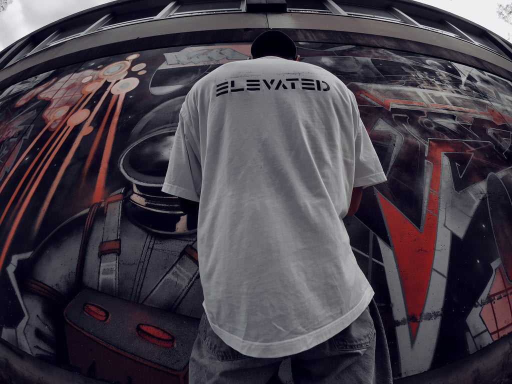 Minimal - White Tee